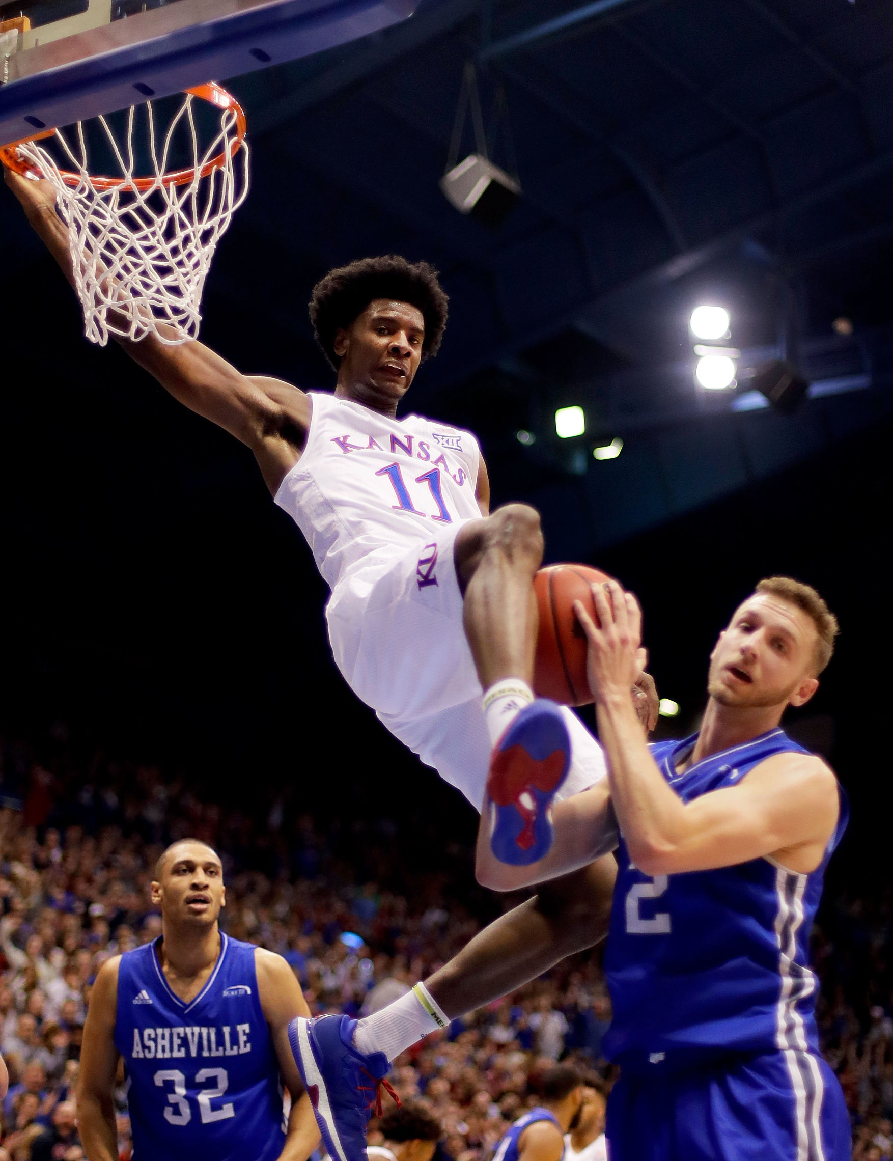 ncaa堪萨斯洲立大学,ncaa堪萨斯大学夺过几次冠军