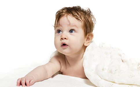 冬季流鼻血注意吃什么东西不上火,到了冬季老是流鼻血怎么回事