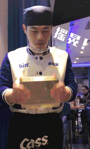 叱咤首尔烤肉界30年，来成都秒变5星好评店！看了《蓝色大海》必吃一顿！