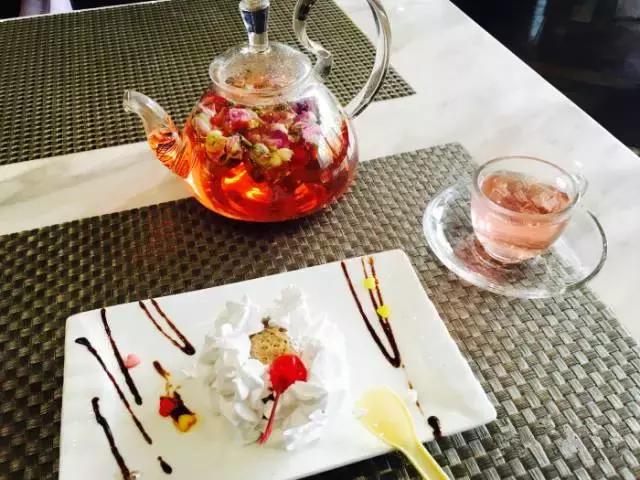 嗲到心窝里！让上海人牵肠挂肚的12家糕点店！