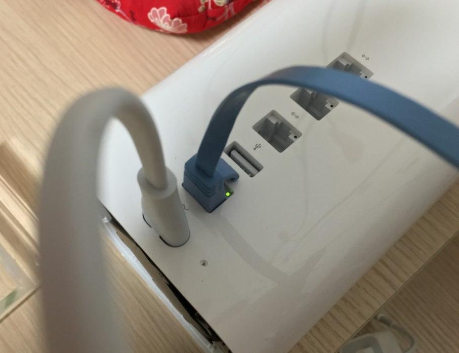 苹果路由器加装硬盘,苹果路由器怎么用