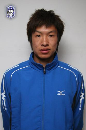 泰达球员杨君,权健门将杨君