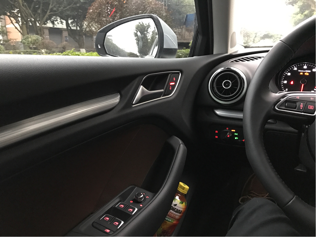 奥迪a316款时尚版,奥迪a316款风尚