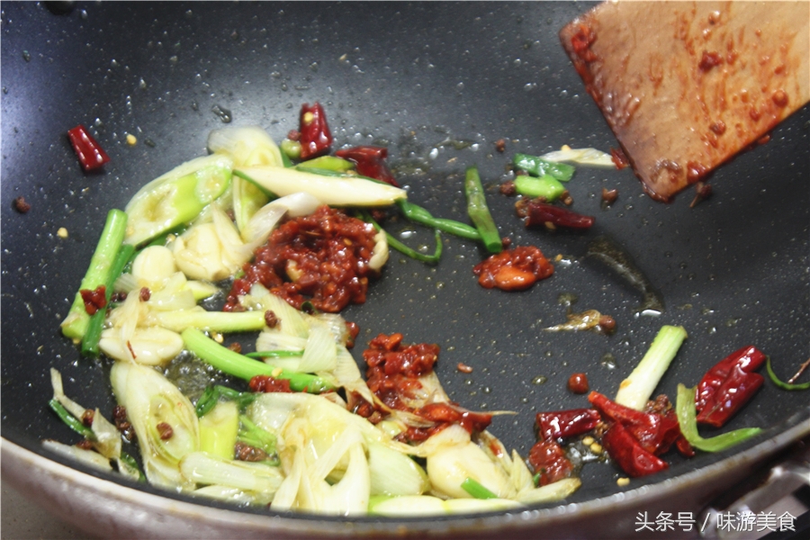 红烧带鱼怎么腌制好吃,红烧带鱼太腥怎么办