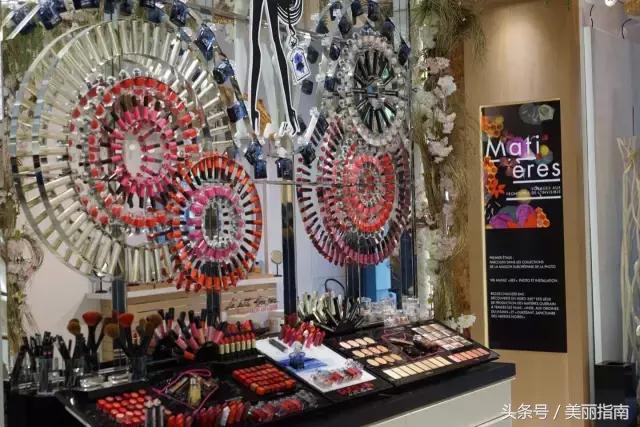 tf口红必备色号,女人必备的十大口红色号有哪些