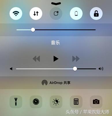 越狱后的iphone有什么好处和坏处,iphone越狱之后是什么样子