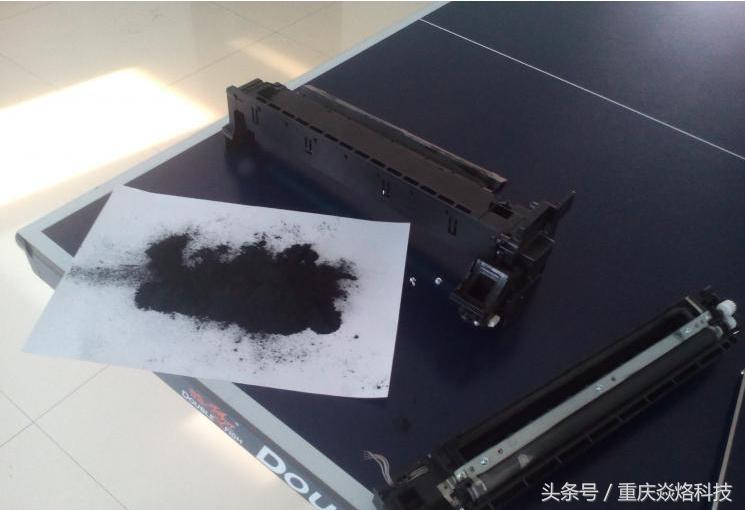 震旦复印机ad239怎么复印,震旦239复印机换载体图解