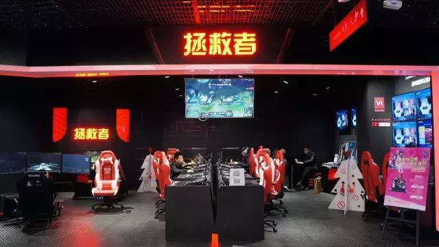 空间六记｜没了“站街”拉客的百脑汇，居然开起了“医院”？