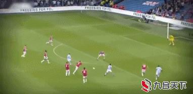 特维斯十大精彩进球,特维斯进球gif图片