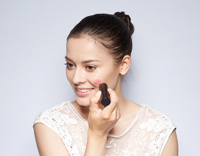 耳朵腮红画法,耳朵多种画法