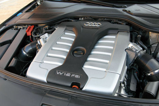 奥迪a8lw12成功人士标配,17款奥迪a8lw12