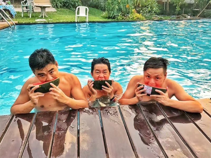 四川帅大叔暴改普吉岛民宿,用时4个月他活出了你最羡慕的样子