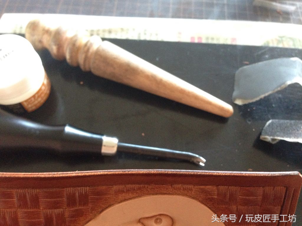 皮雕钱包手工制作视频,简易真皮手工钱包制作教程
