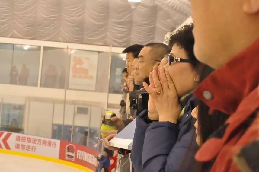 中国青少年冰球联赛北京赛区,冰球比赛北京青少年