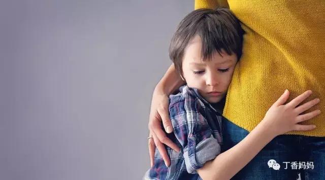 孩子胆小怕事怎么让老师引导,小孩怯场怎么克服