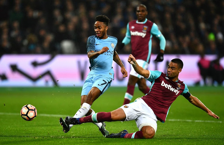 足总杯决赛臂章曼联,曼城为什么不使用足总杯臂章