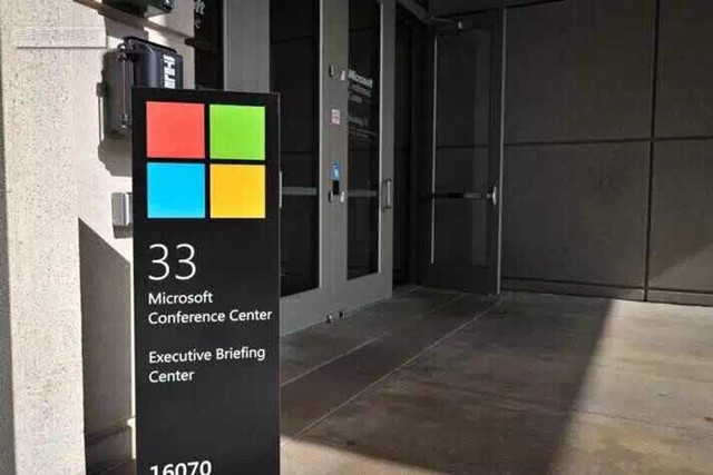 微软之前的ceo,微软前ceo后悔吗