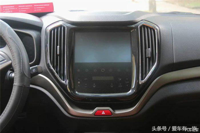 都要下定金了却放弃江淮M3,长安这款车就是为我设计的,赶紧买