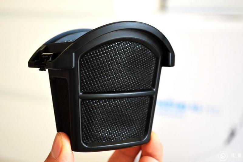 戴森床上吸尘器清洗,清洁床吸尘器