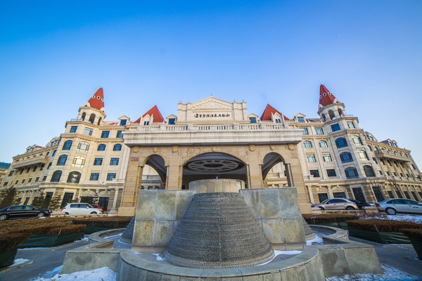 绚烂这夜的碧湖，醉了你的温暖柔情