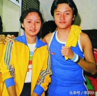 乔峰为什么不选择马夫人,乔峰敬重马夫人