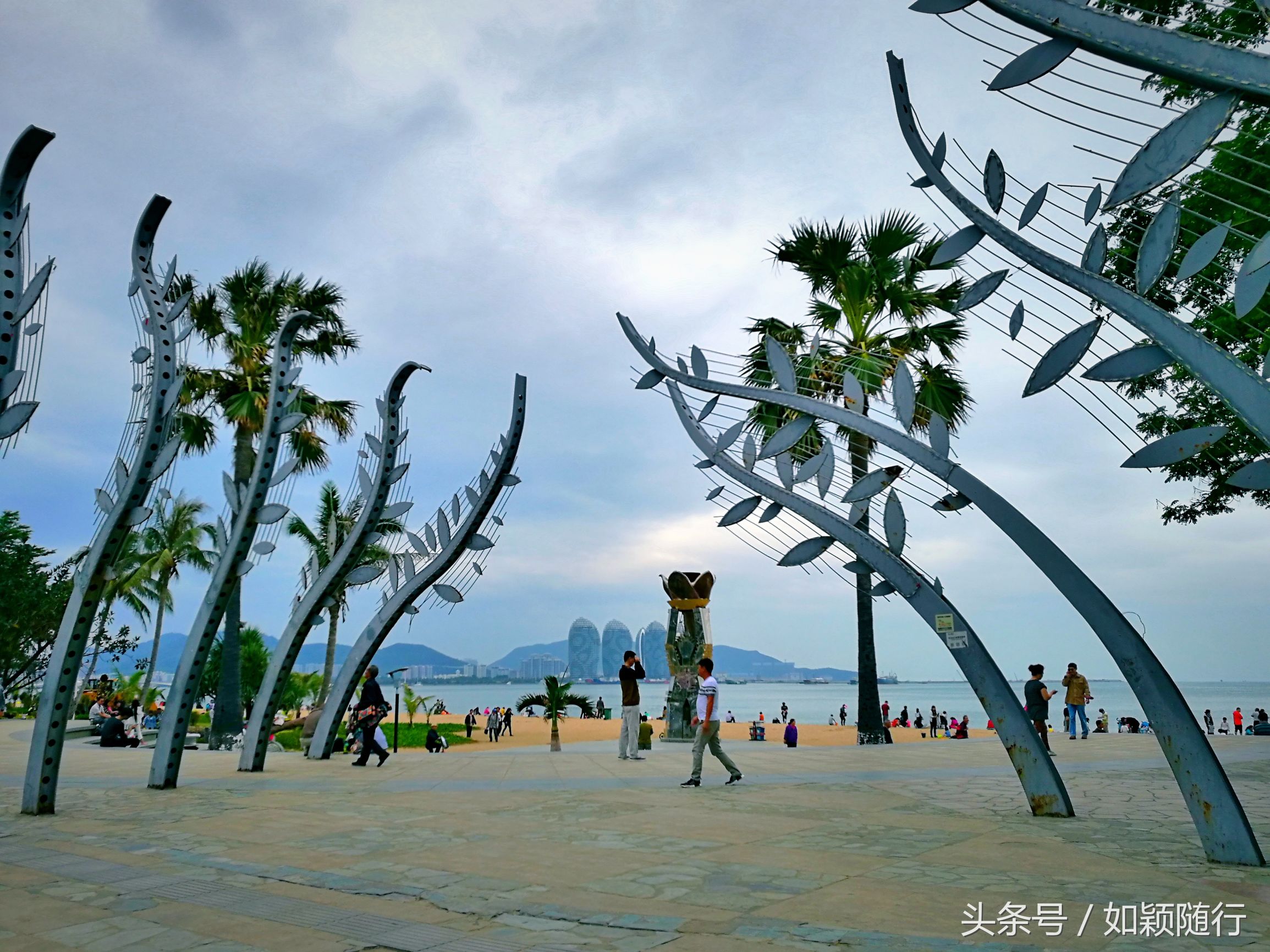 三亚湾之上一颗璀璨明珠,三亚太阳湾最美海湾