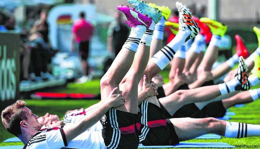 德国足球队成功秘诀,德国足球十大逆转