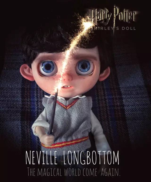 我曾在漫展上见过他们，身旁有一只精致的娃娃陪伴