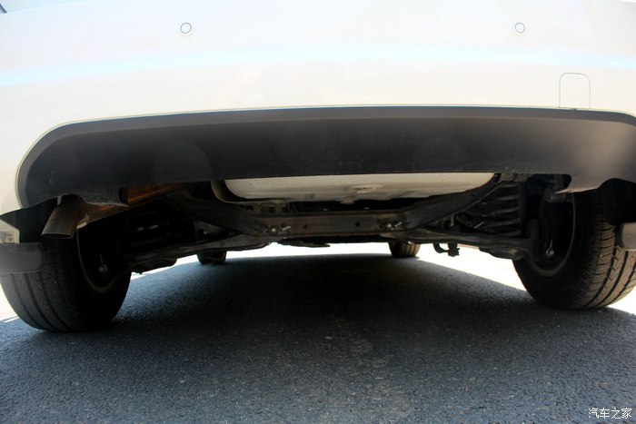 福克斯1.8l手动驾驶体验,经典福克斯1.8用车感受