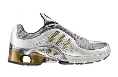 鞋行业分析与产品分析,2019智能手机行业分析报告