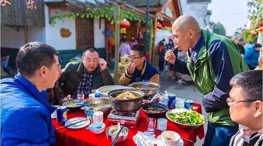 南京长街宴图片,高淳长街宴老字号