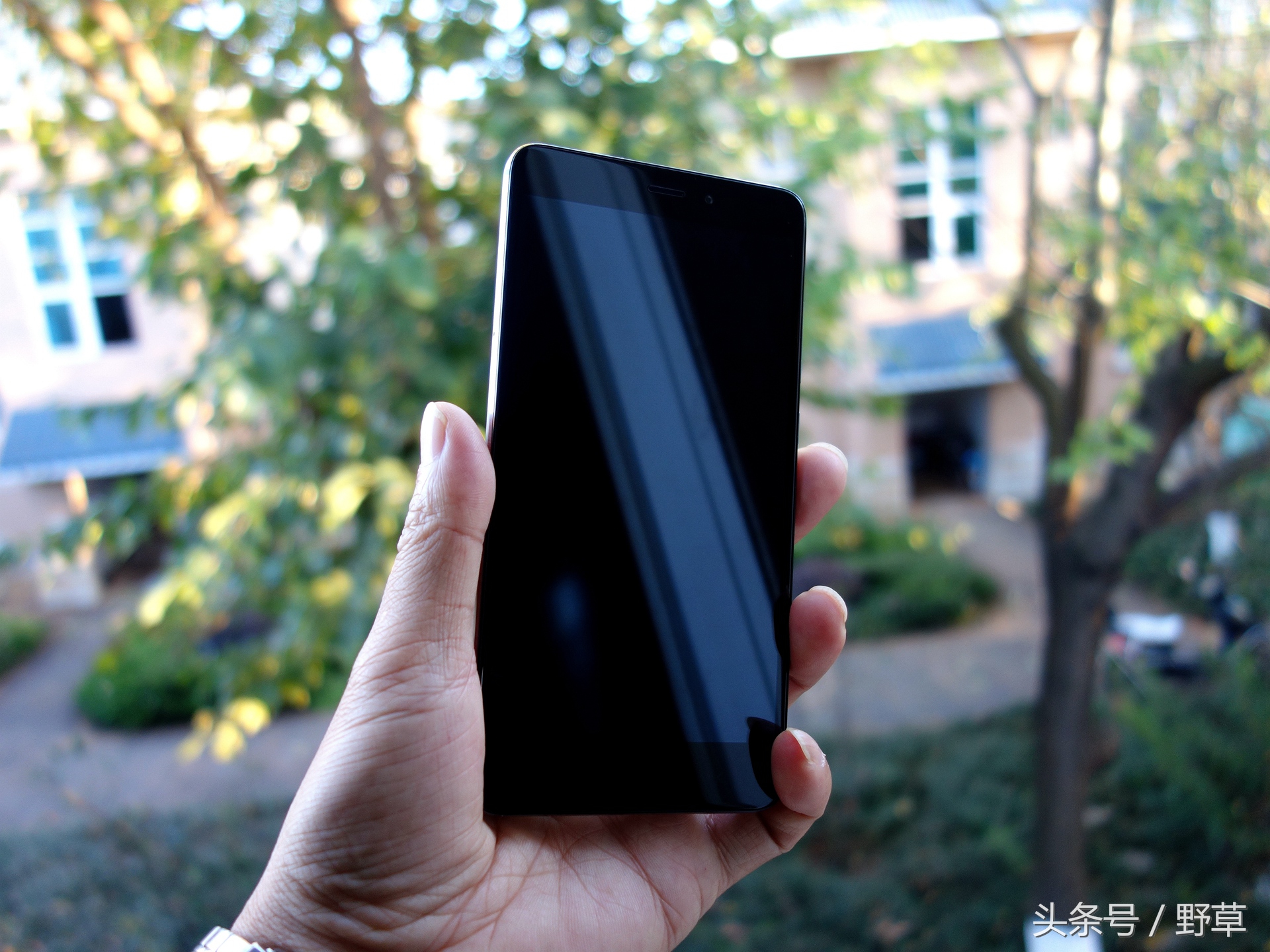 吴秀波刘诗诗刘昊然代言红米,红米广告刘诗诗吴秀波刘昊然