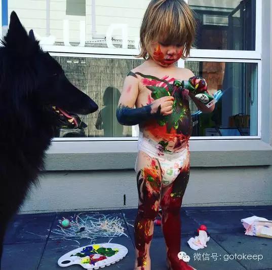 八块腹肌的小怪兽,腹肌小怪兽