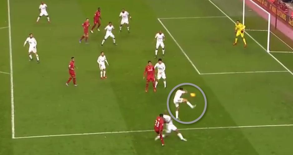 逆足边路传中教学,边路传中技术图示