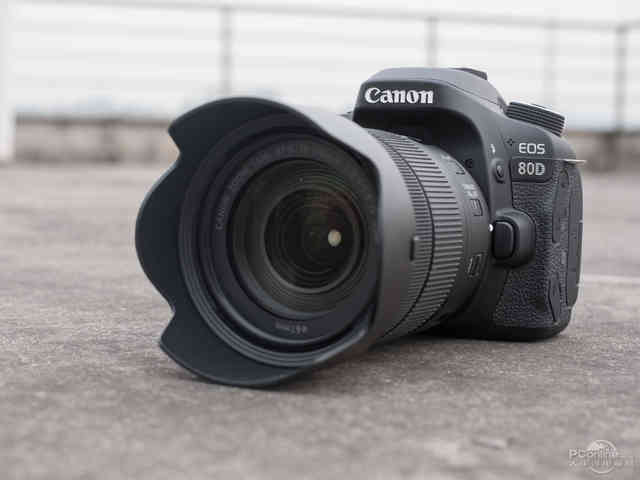 aps-c选什么镜头,aps-c旗舰横评