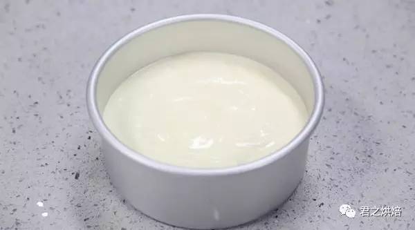 椰子油戚风蛋糕,6寸加8寸椰子油戚风蛋糕做法