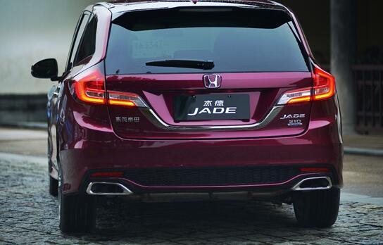 家用SUV大行其道的当下，新杰德怎么玩儿？