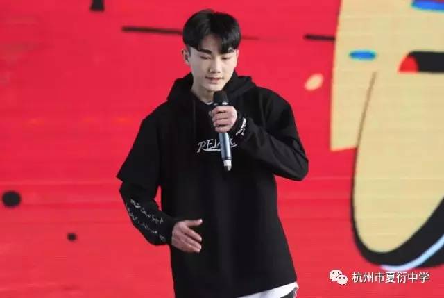 「夏中活力」2016年的最后一场盛宴——“畅出彩,乐元旦”卡拉OK大赛