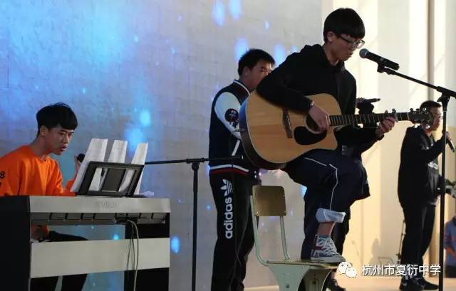 「夏中活力」2016年的最后一场盛宴——“畅出彩，乐元旦”卡拉OK大赛