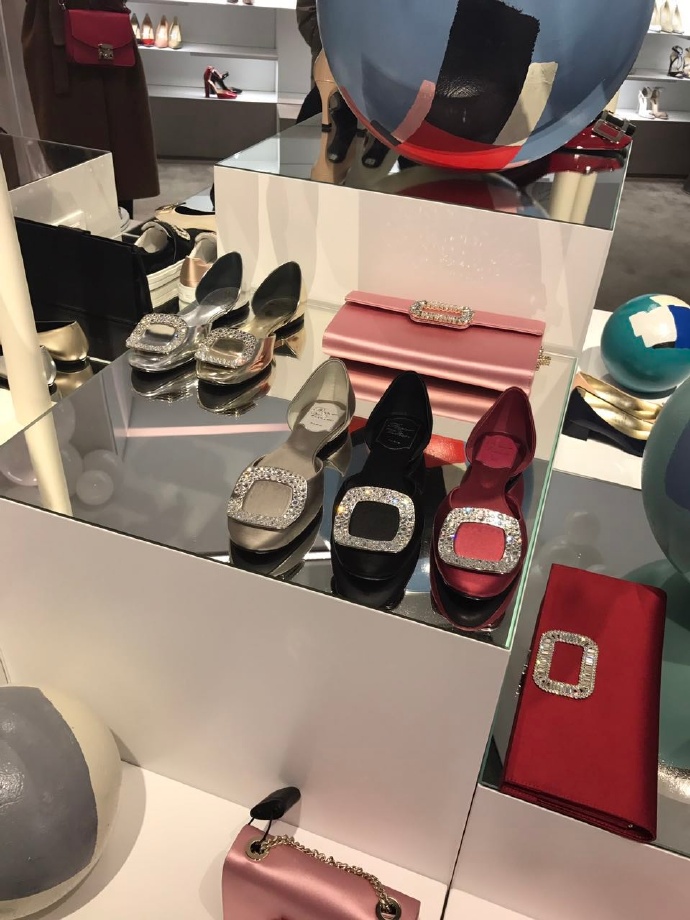 米兰国际时尚买手店,欧洲站时尚买手店