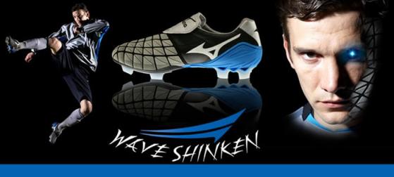 无回旋足球鞋2代什么时候出的,又便宜又好用的战靴