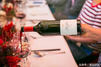 香格里拉的葡萄酒登上《福布斯》杂志，中国茶何时才能走向世界？