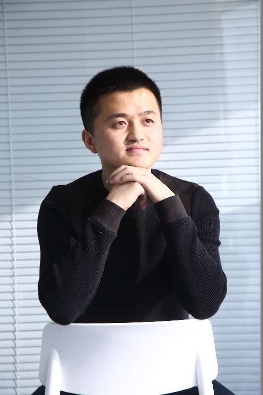 靠人工智能赚钱,人工智能一年赚100万