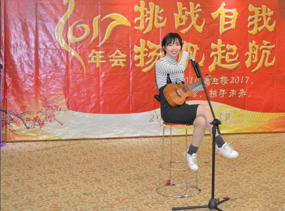 iphone7奖优秀员工不豪,42张图看爱唯2017年会