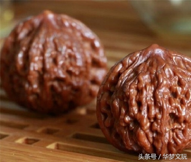 文玩核桃上油的方法,文玩核桃上油的正确方法