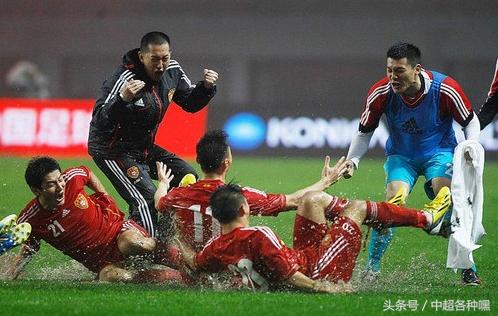 长沙球迷看国足,国足在长沙对韩国