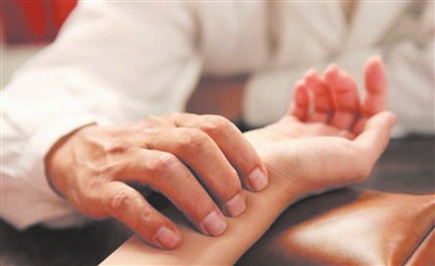 张仲景治疗便溏腹泻的药方,张景明讲腹泻的治疗方子