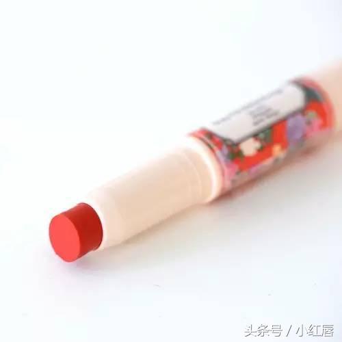 「斩男」口红涂一涂,男友立马往上扑!