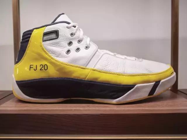 念叁北京正式开业国安名将“圣”杨智为你讲述他的球鞋故事