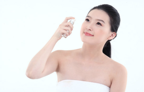 气垫粉饼二合一怎么用,气垫粉饼的正确使用方法